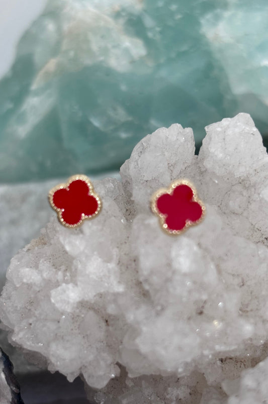 Aretes trébol rojo en oro italiano 10K
