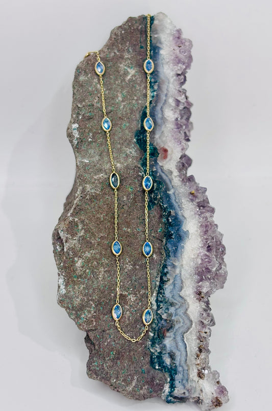 Collar marquesa azul en oro italiano 10K