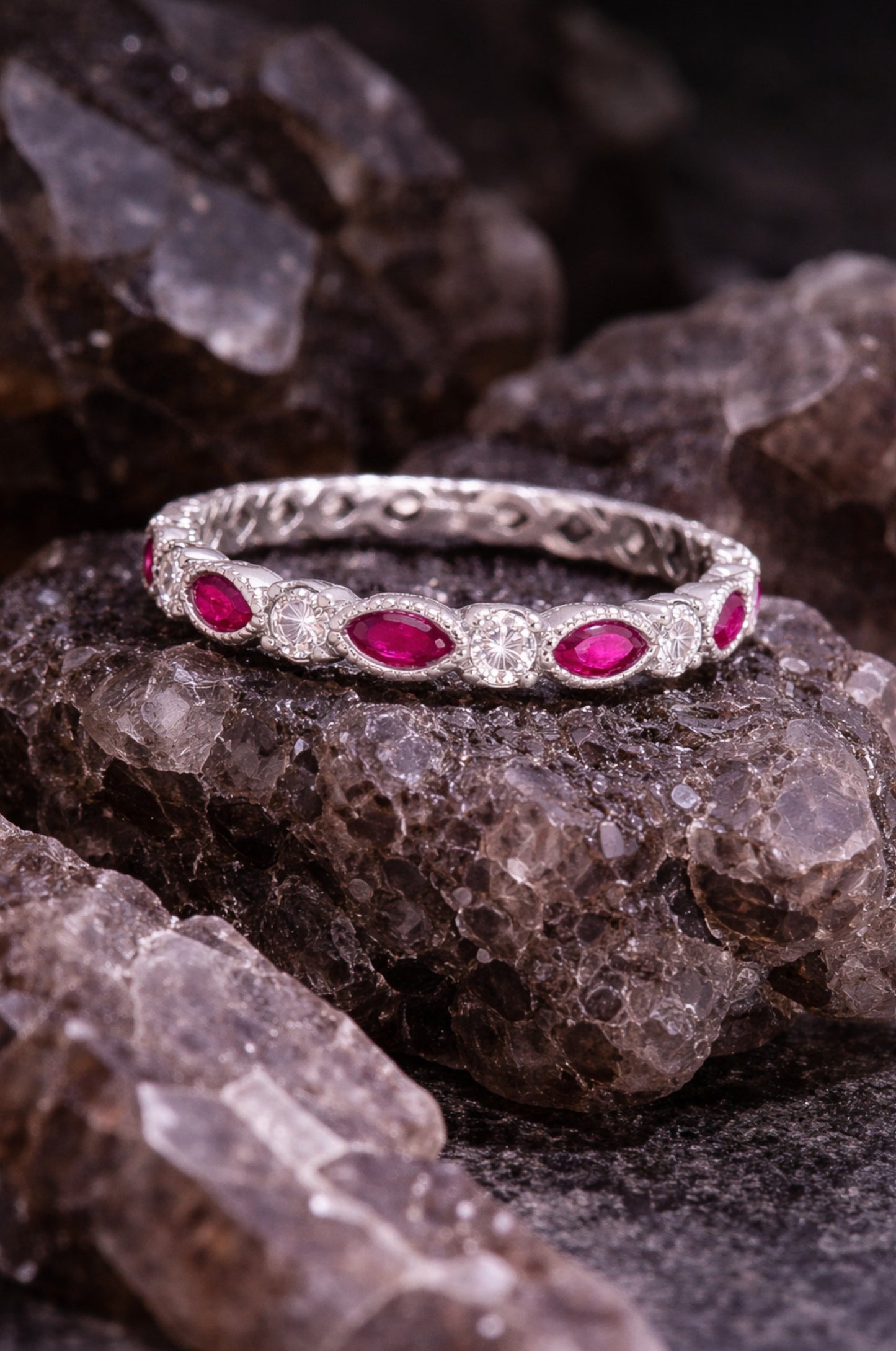 Anillo infinito marquesa rosa en plata 925