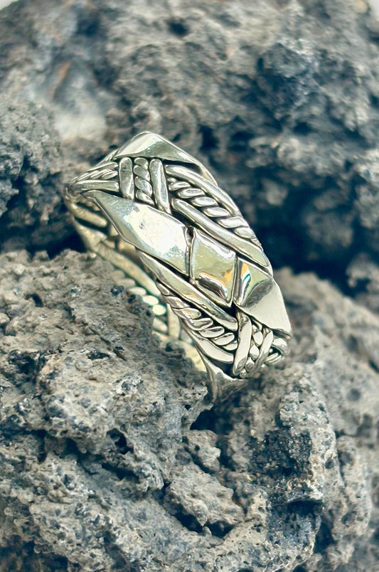 Anillo trenzado grueso en plata 925