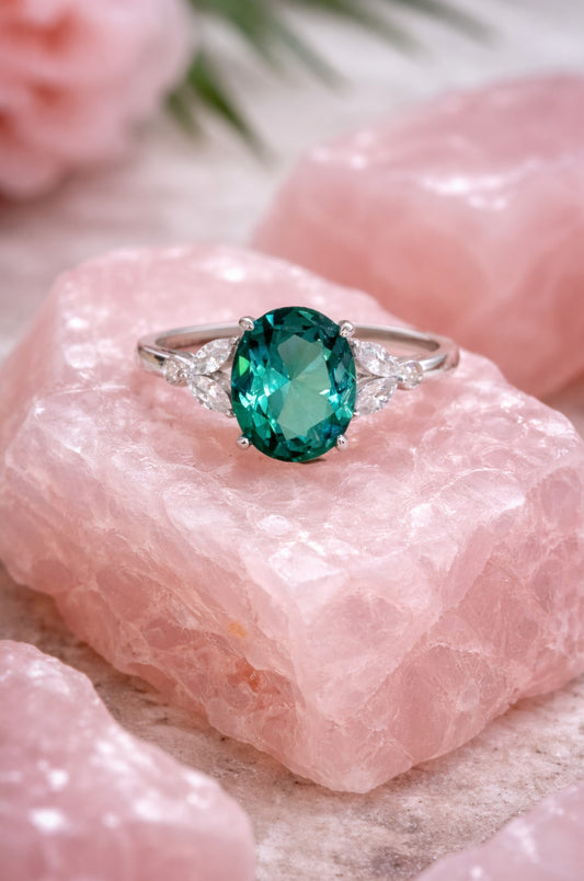 Anillo óvalo aqua en plata 925