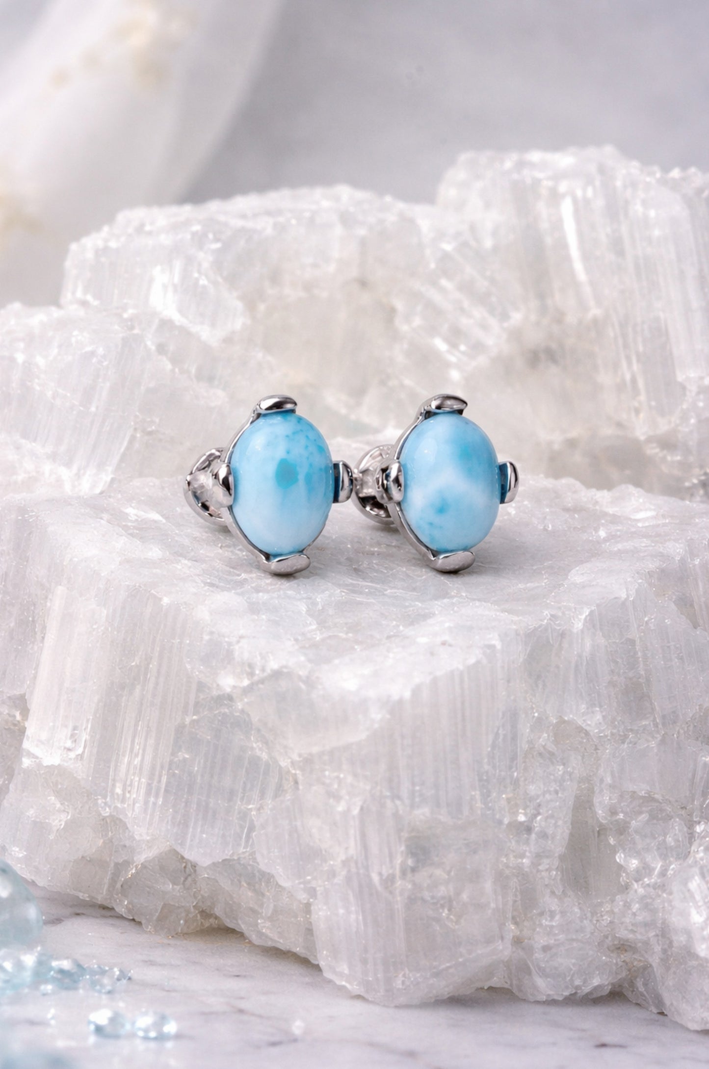 Aretes cabujón larimar en plata 925