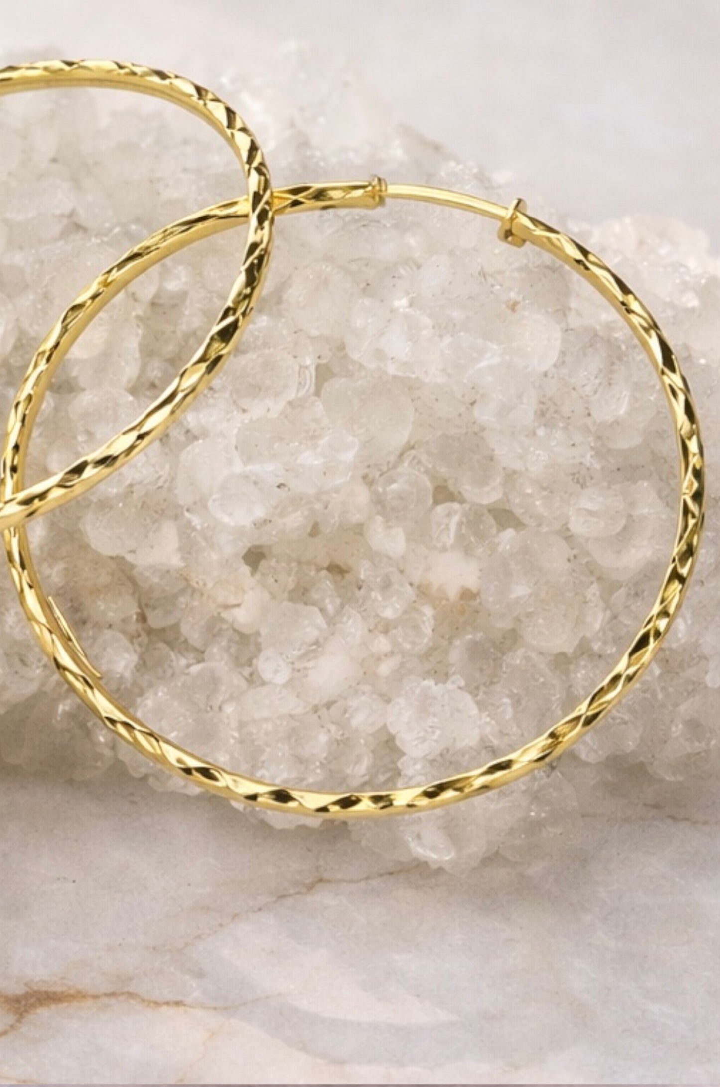 Arracadas corte diamante en oro amarillo 14k, 3.5 cm de diámetro
