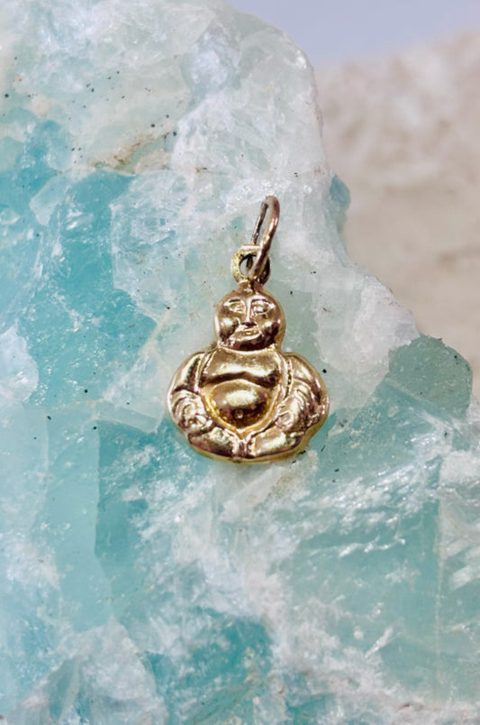 Dije buda plano mini en oro amarillo 14k