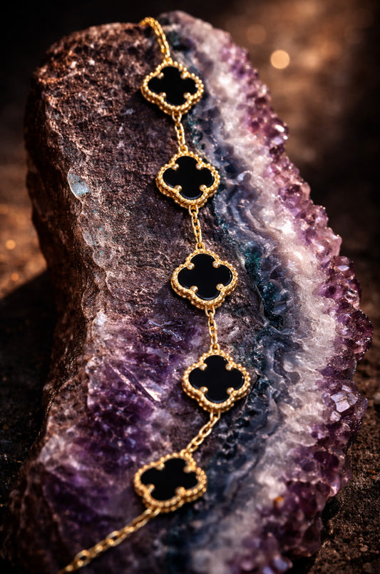 Pulsera trébol negro mediano en oro italiano 10K