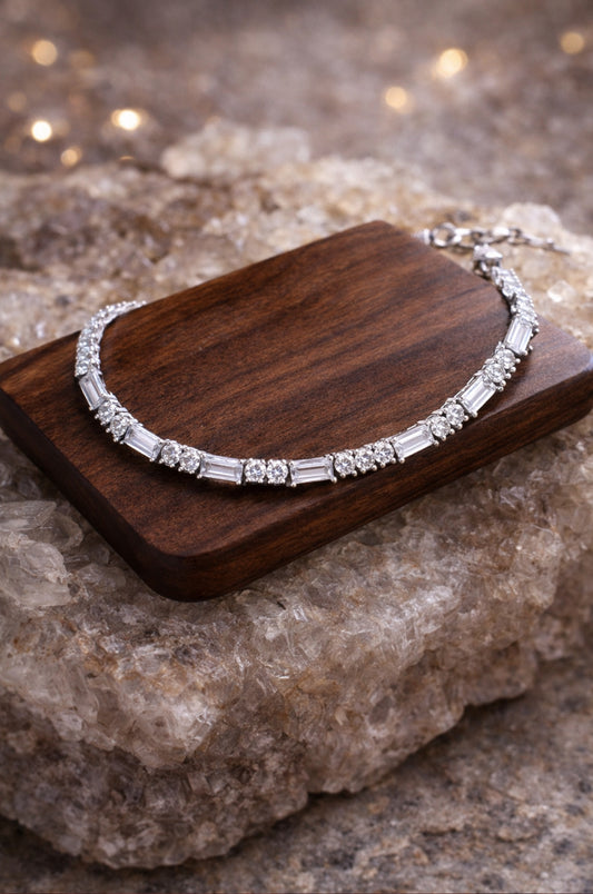 Pulsera tenis de zirconitas corte baguette y diamante en plata 925